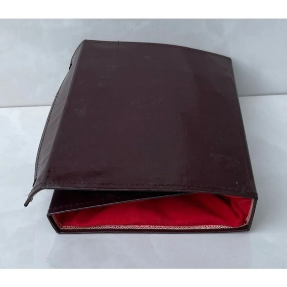 WM Rogers Antique US Silver Plated Flatware Set in Brown Leather Case - Picture 4 of 5